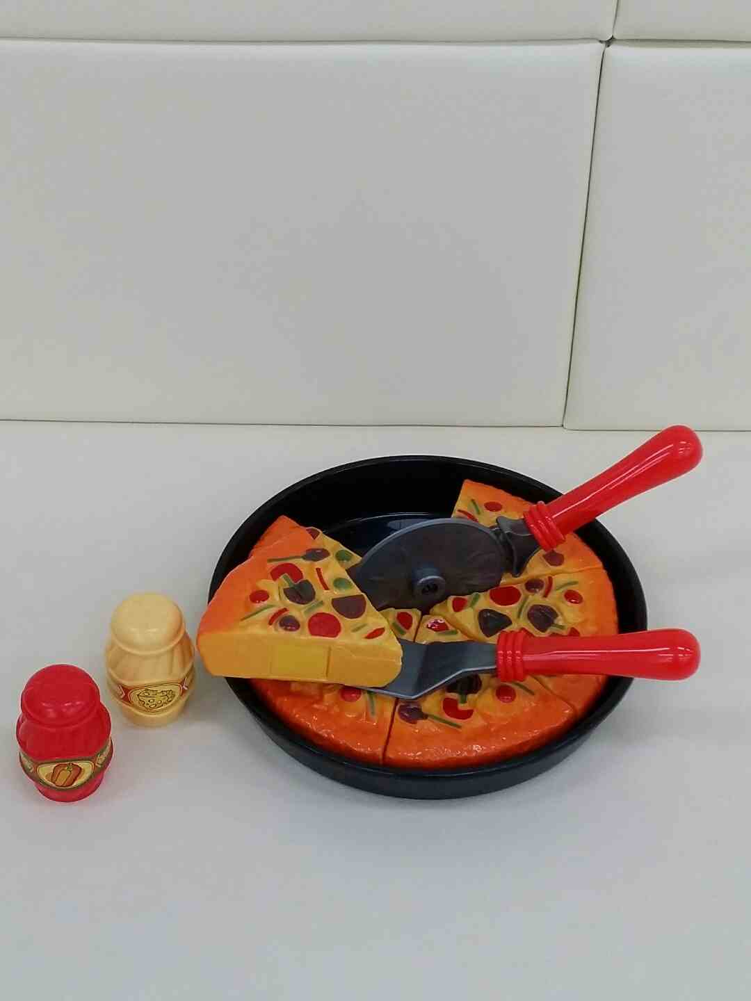 ڳ